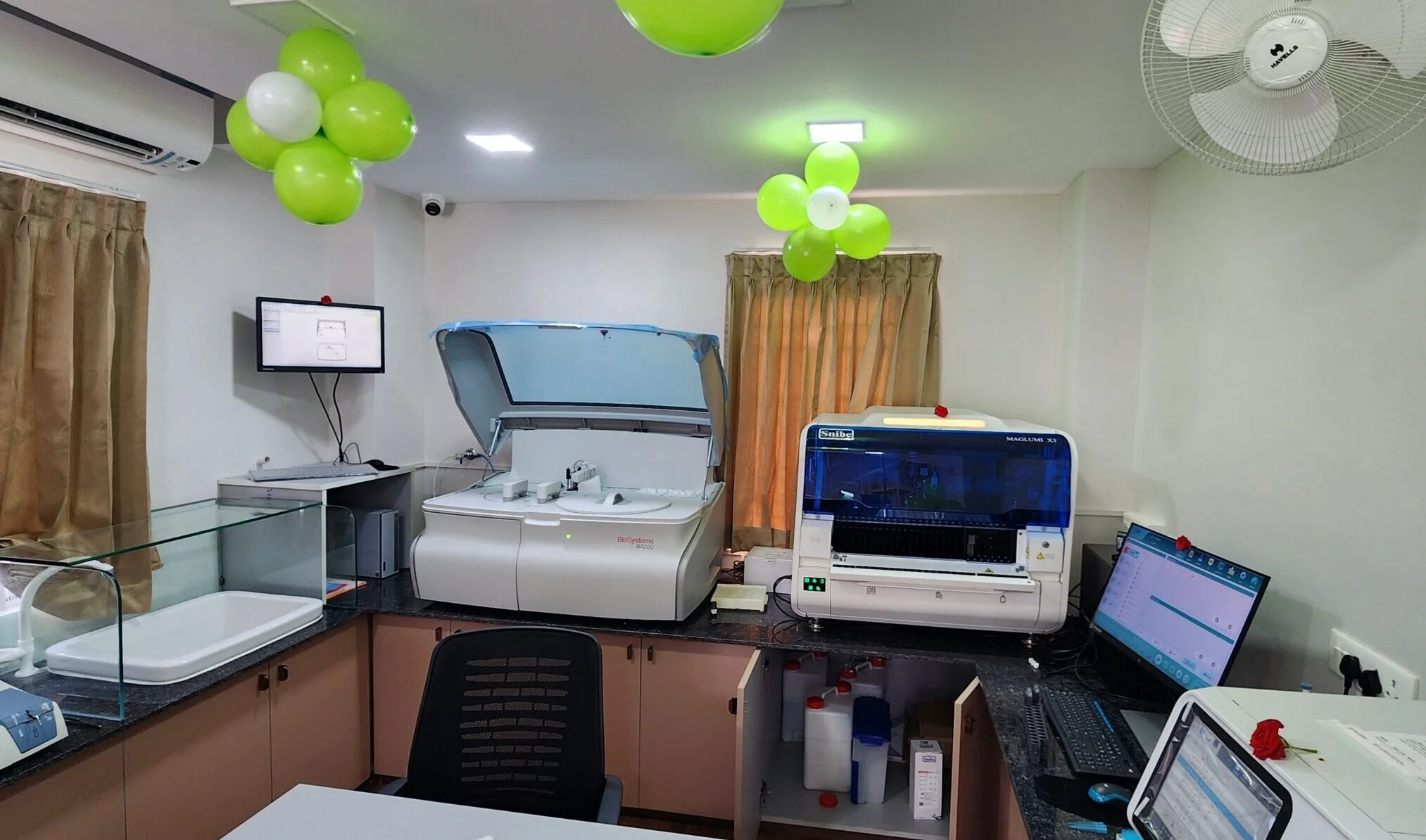 Newly commissioned laboratory with chemistry and immunoassay analysers on opening day